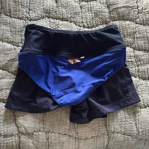 Athleta Running Short 3" - Picture 3 of 3